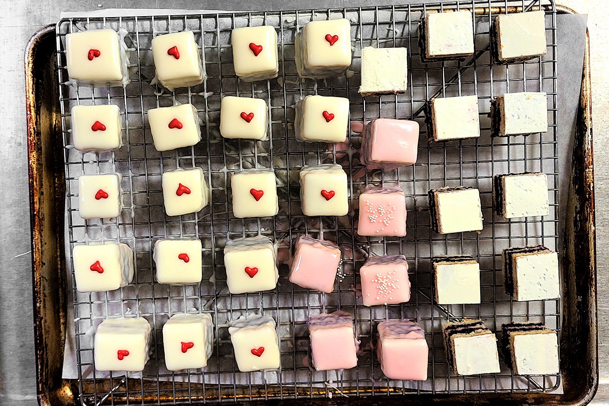 Poured Fondant Icing